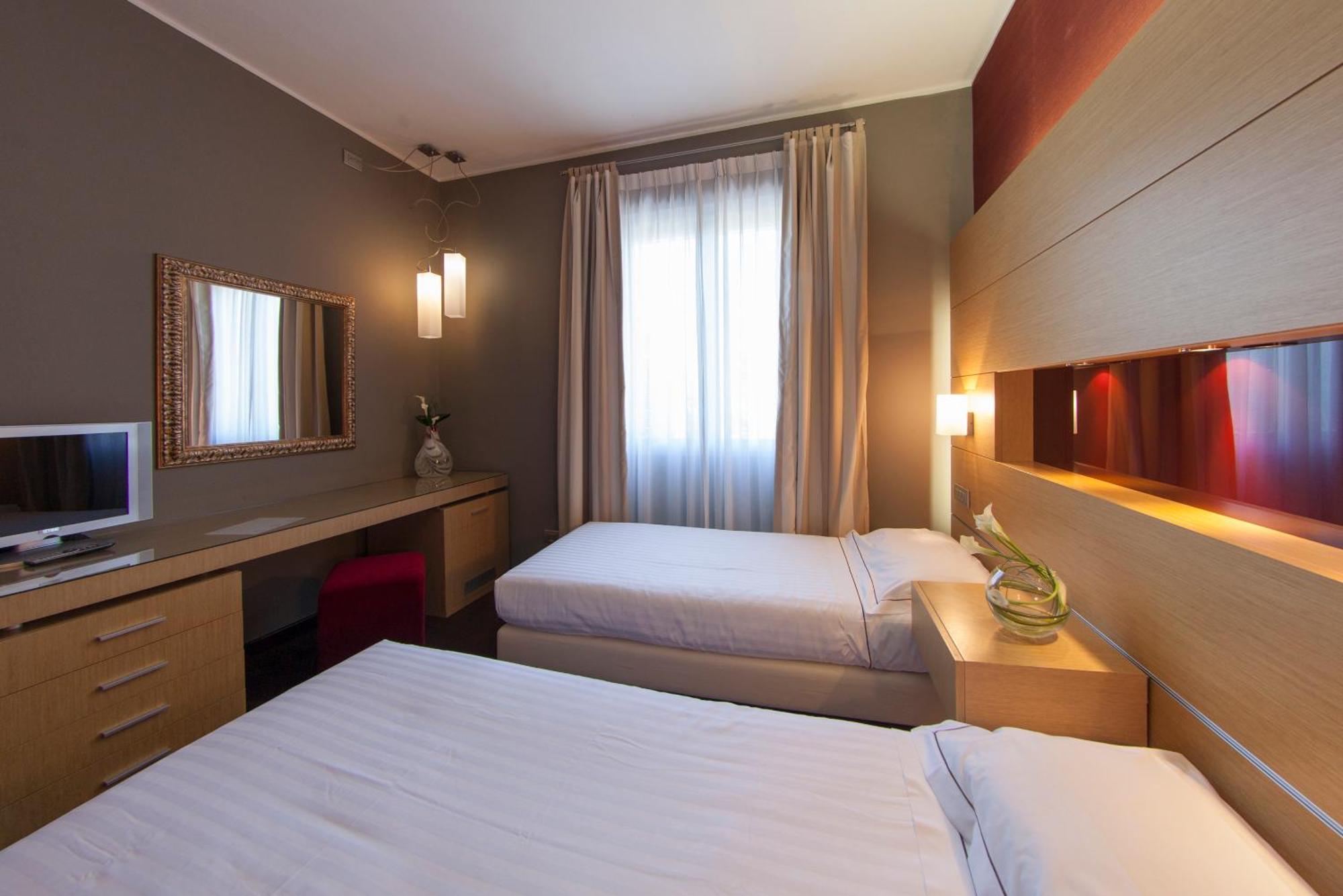 Inverigo Hotel Hotel